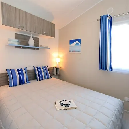 Κάμπινγκ Les Dunes 2*